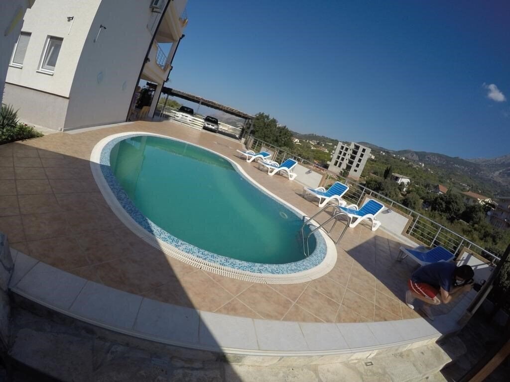 Панорама Апартаменты «Belveder» 4*